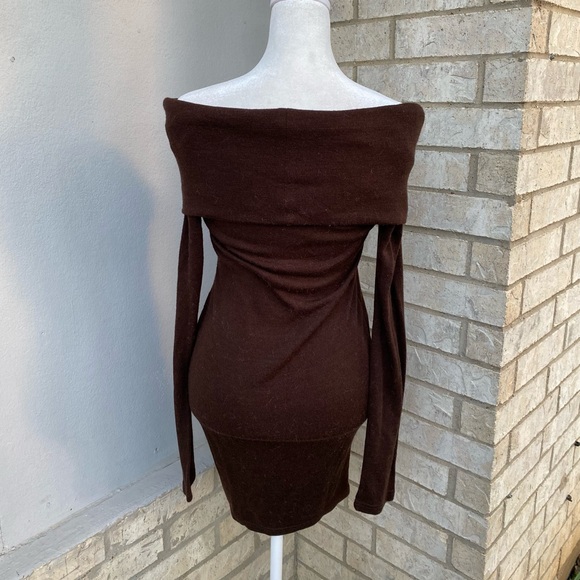 PattyBoutik Brown Off The Shoulder Bodycon Sweater Mini Dress - Picture 4 of 5